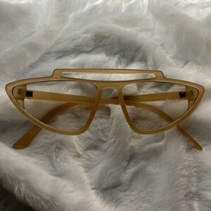 Stylish Tan Sunglasses